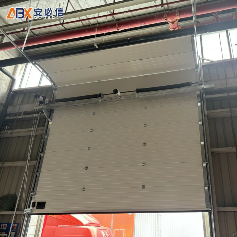可克达拉翻板滑升门
